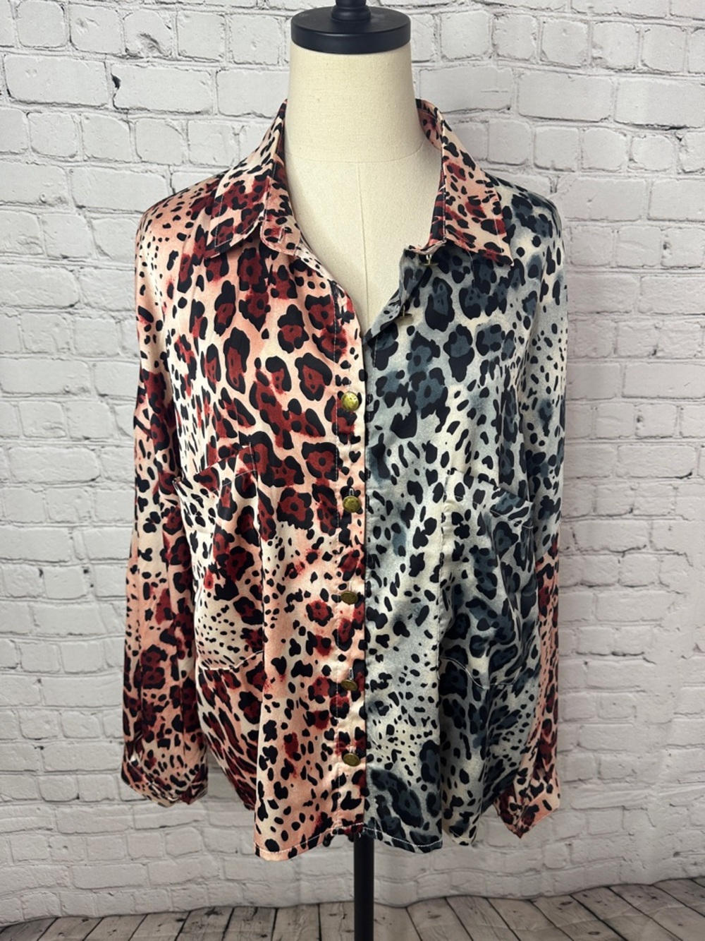 POL Oversized Button Down Blouse Multicolor Animal Print Small Fits S - L